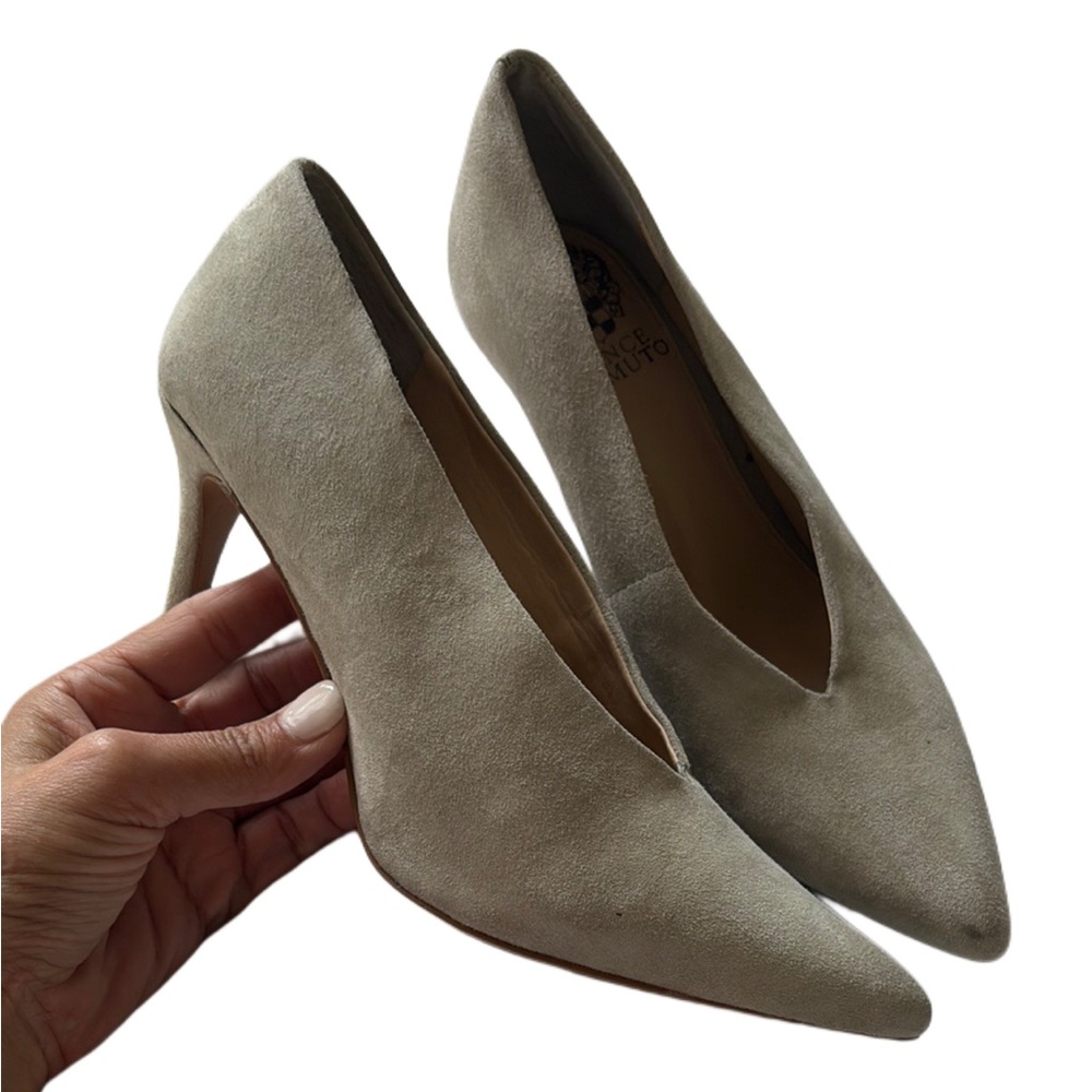 Vince Camuto Ankia Pump London Fog grey size 7.  Worn once